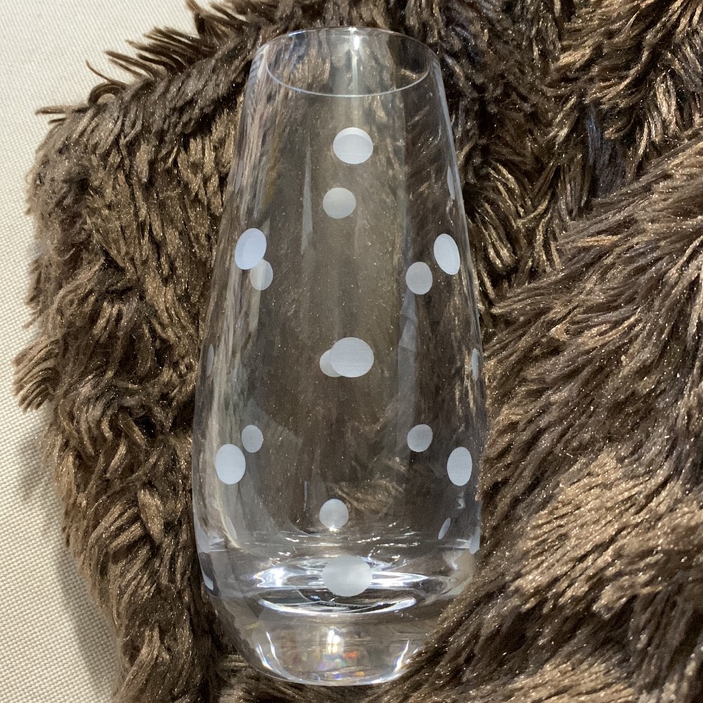 Mikasa Elite bud vase, 6”